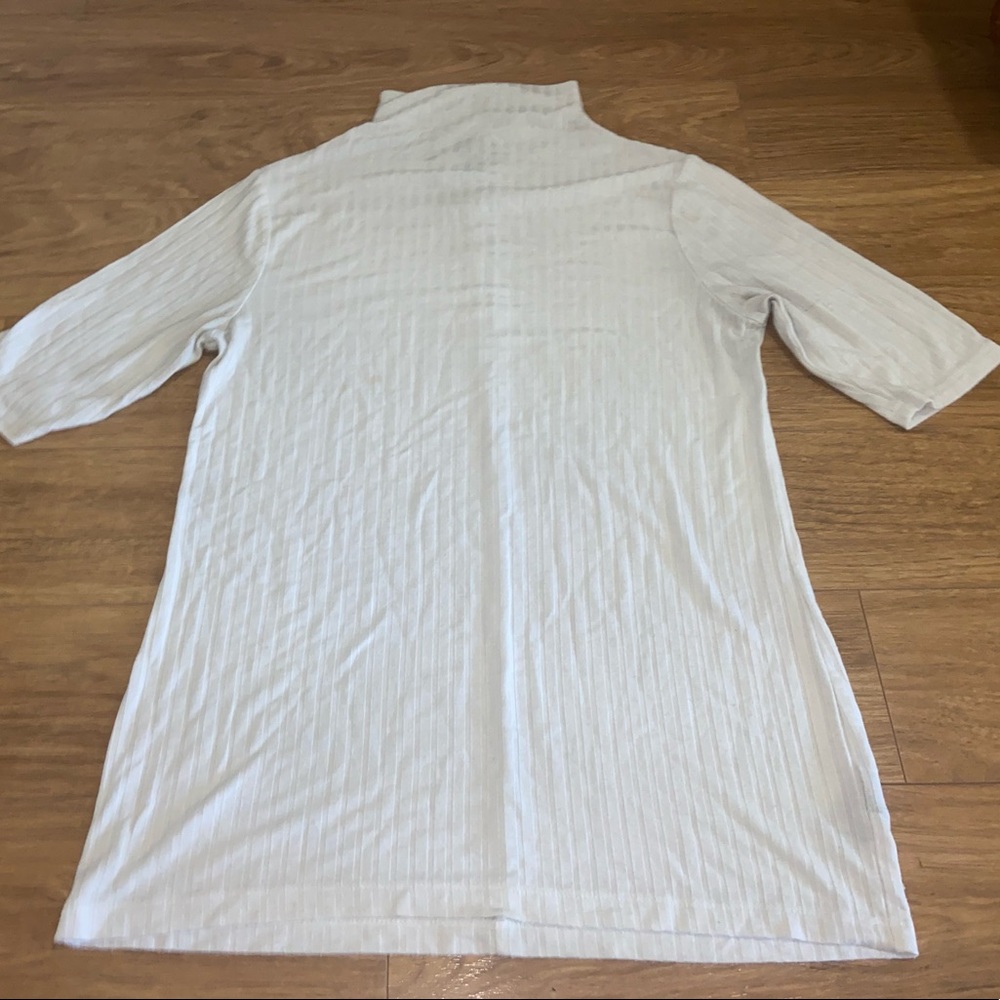 White t shirt
